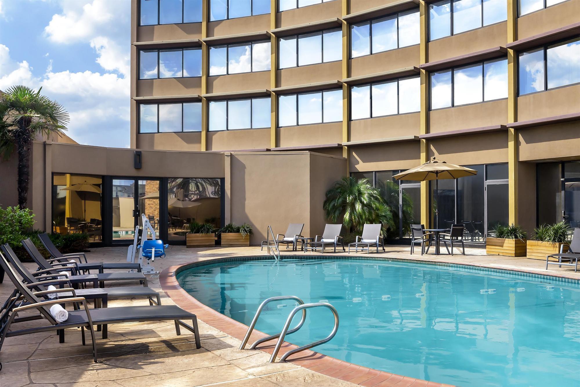 Four Points By Sheraton Houston Greenway Plaza Exterior foto